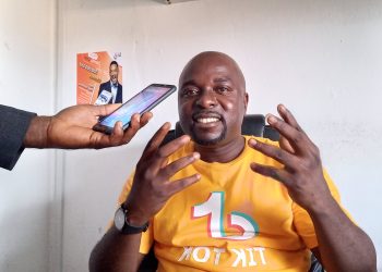 Robert  Théa, leader d’opinion : « l’annonce de la reprise des manifestations de rue par des partis politiques, est légitime et normale » !!!