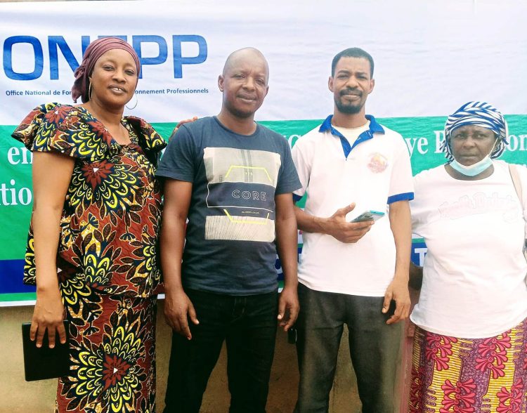 Dinguiraye : L’ONG Dinguiraye Action initie une formation pour des groupements féminins en saponification !!!