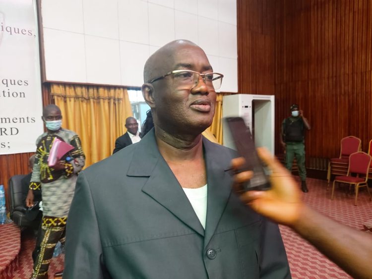 Loi portant prorogation du  fonctionnement de la Cour de la Magistrature : « Elle  va permettre de discipliner le milieu des magistrats » dit Pr Hassan Bah, conseiller !!!