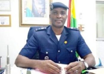 Direction générale de la Police nationale : Le colonel-président, Mamadi Doumbouya remplace Malick Koné par Abdoulaye Sampil (Décret) !!!