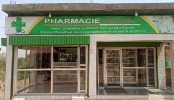 Dinguiraye : L’unique pharmacie moderne braquée par des inconnus !!!