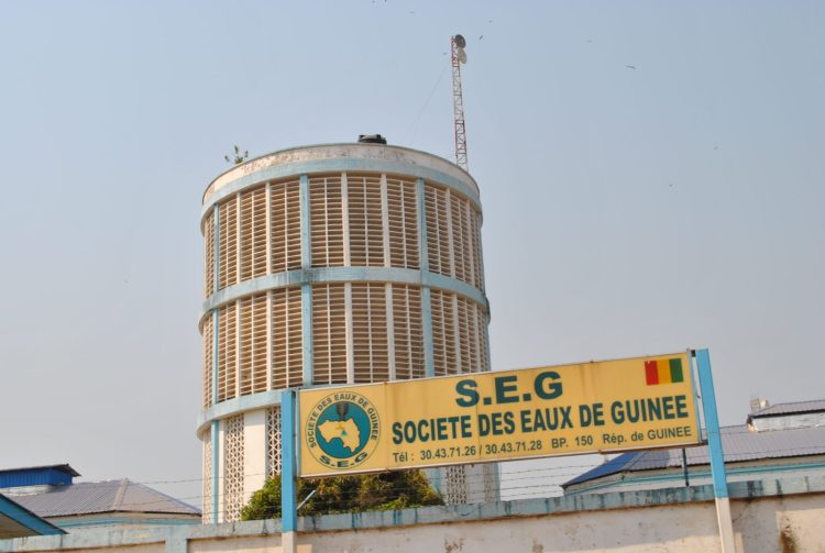 Grand Conakry : La distribution de l’eau sera perturbée parfois interrompue dans certains quartiers (Communiqué de la SEG) !!!