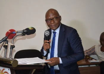 Guinée : Le ministre de la Fonction Publique annonce la radiation de 801 fonctionnaires pour « abandon de poste » (arrêté) !!!