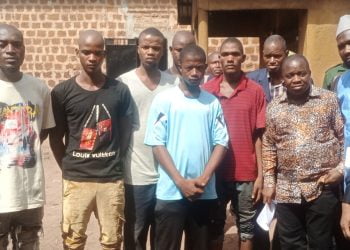 Dinguiraye : 9 détenus préventifs libérés après le passage du Ministre de la justice et de la protection civile !!!!