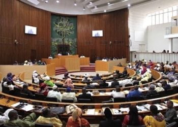 Assemblée nationale : les députés «simples» privés de voitures, la réforme qui énerve l’opposition