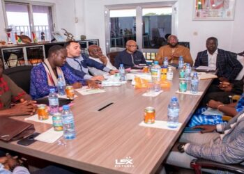 Guinée : Dispositions légales, collaboration au centre des échanges entre le DG de l’ORASPC et les patrons de sécurité privée !!!