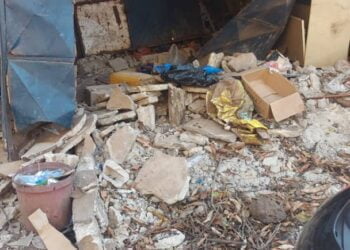 Déguerpissement : Les machines du Patrimoine Bâti Public sont actuellement au Bloc des Professeurs de Donka (Images) !!!