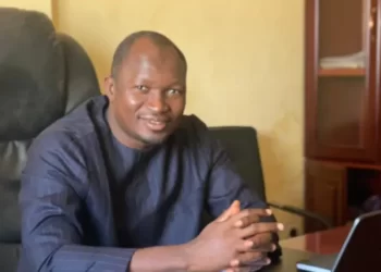 Procès pour « crime de sang » : le maître horloger du pays, pour empêcher la réconciliation Alpha-Cellou (Edito-Mognouma)