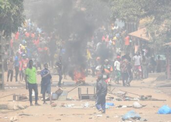 Manif du FNDC : Une situation tendue entre manifestants et forces de l’ordre sur le Prince !!!
