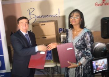 Ministère du Plan et de la Coopération internationale : La ministre Rose Pola Pricemou reçoit un important lot de matériels de la part du PNUD!!!