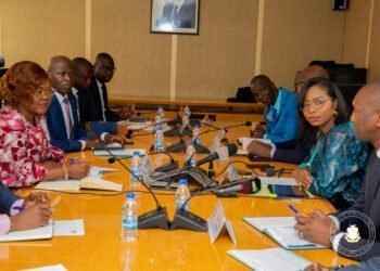 RGPH-4 : La Ministre du Plan et de la Coop. à l’école de la Cote d’Ivoire !!!