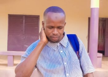 Kankan : un enseignant contractuel giflé par le proviseur du lycée 3 Avril (victime) !!!