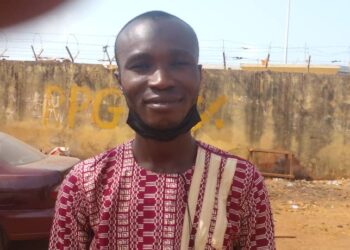 Réduction du nombre de passagers et interdiction des taxis motos à Kaloum, le syndicat ‘’désapprouve’’ la décision du gouvernement (entretien) !!!