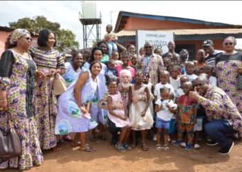 BOLLORE AFRICA LOGISTICS EN GUINEE SE MOBILISE POUR LA JOURNEE INTERNATIONALE DES DROITS DE LA FEMME
