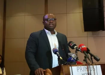 Transition en Guinée : Le Colonel Mamadi Doumbouya va-t-il respecté le chronogramme ? Oui rassure le PM Dr Bernard Goumou !!!