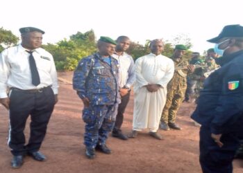 Le DG de la Police Nationale à Dinguiraye : Le manque d’agents et d’infrastructures constaté !!!