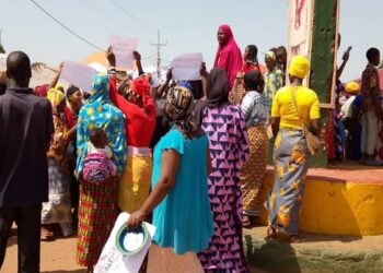 Kankan : Des femmes dans la rue pour réclamer le retour de l’ancien Président, Pr Alpha Condé au pouvoir !!!