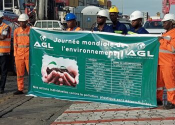 Conakry : AGL-Guinée se joint à la lutte contre la pollution plastique!!!