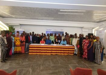 Conakry : Clôture de l’atelier de renforcement des capacités des jeunes et femmes pour leur participation active à la vie publique !!!