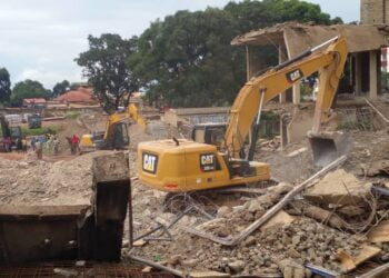 Conakry/Matoto : L’effondrement d’un immeuble cause 4 morts, les parents des victimes s’expriment !!!