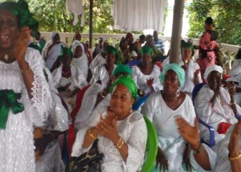 Venues participer à l’AG du PUP, des femmes blessées par des jeunes ‘’drogués’’ !!!