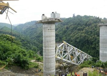 Inde : Au moins 18 ouvriers morts suite à l’effondrement d’un Pont (média) !!!