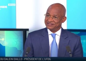 Non tenue du congrès de l’UFDG, sur TV5 monde Cellou Dalein, justifie les raisons et n’a accordé aucune importance à Ousmane Gaoual Diallo !!!