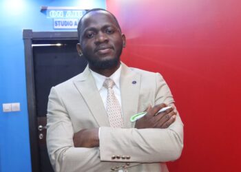 Édito : les paradoxes de la transition et les signes du karma (Par Babila KEITA)!!!