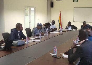Réformes juridiques et institutionnelles : Une mission conjointe CNT/MATD et IFES en séjourne au GHANA :!!!