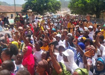 Paix et Développement : Une nouvelle page s’est ouverte à Macenta par ses filles et fils parrainée par Alpha Boubacar Sow !!!