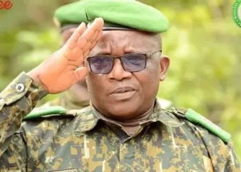 Armée : ‘’Indiction formelle’’ pour les militaires de prendre des photos en tenue et… (Message Radio)!!!