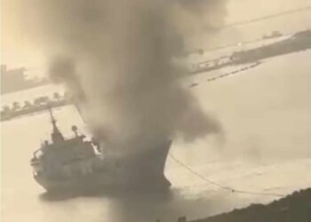 Un autre incendie au Port Autonome Conakry, le feu a été maitrisé (Direction Générale) !!!