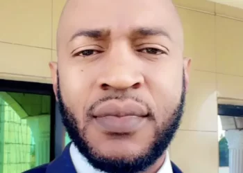 Unis pour Kaloum, Debout pour la Guinée [Alpha Boubacar Bah]!!!