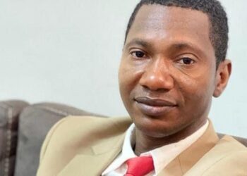 Blocage de salaires des fonctionnaires au lendemain de l’incendie à Kaloum : ‘’C’est une décision injuste’’ dénonce Bella Kamano, président du RNPG !!!