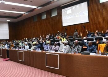 CNT: La majorité des conseillers nationaux adopte le projet de finances initiale 2024 (Plénière)