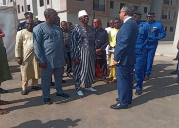 Logements sociaux : Le Groupe ADDOHA offre un immeuble de 45 appartements au Gouvernement guinéen !!!