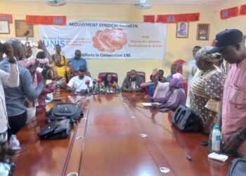 La CNTG exige ‘’la libération sans conditions’’ de Sékou Jamal Pendessa SG du SPPG  (Déclaration) !!!