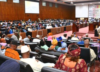 Présentation de vœux de nouvel an : les travailleurs parlementaires louent les efforts du Président du CNT et s’engagent à l’accompagner dans sa mission!!!