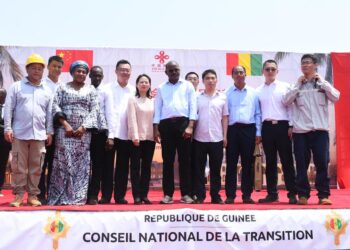 Coopération Guinée-Chine : Pose de la 1ère pierre pour la construction du siège de l’Assemblée nationale au centre directionnel de Koloma !!!