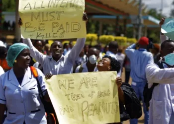 KENYA : Plusieurs malades risquent gros, les médecins en grève débraient aussi les urgences !!!