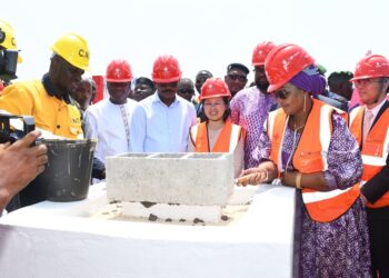 Coopération Guinée-Chine : Pose de la 1ère pierre pour la construction du siège de l’Assemblée nationale au centre directionnel de Koloma !!!
