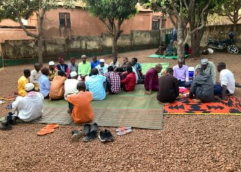 Education : Des enseignants contractuels désespérés font recours à Allah (Dieu), pour demander  une prise en charge (Opinion)!!!