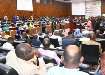 CNT : Les conseillers nationaux votent à l’unanimité deux importants projets de lois pour la République Guinée !!!