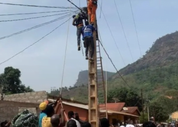 LÉLOUMA : Un agent de l’EDG tué par un poteau électrique !!!