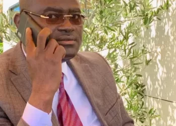 Images obscènes, surfacturations, corruptions : Silence, l’Empereur KPC menace (opinion)!!!