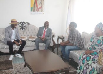 Difficultés des médias : Une délégation du syndicat de la Presse chez le nouveau ministre de l’Information et de la Com. Fanah Soumah !!!