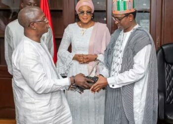 De l’Enseignement Technique à l’Enseignement Supérieur, Alpha Bacar Barry prend fonctions ‘’ je suis très chanceux de venir ici’’ !!!
