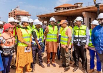 Infrastructures : Le PM Amadou Oury Bah sur le chantier de construction de l’Echangeur de Bambeto !!!