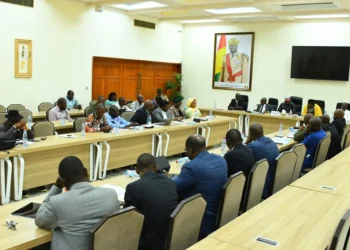 Examen de l’article 36 des Statuts de la BCRG : Des cadres du pool économique reçus par les Conseillers nationaux!!!