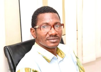 Brouillage des médias: L’autorégulation est-elle la bonne solution ? (Bella Kamano)!!!